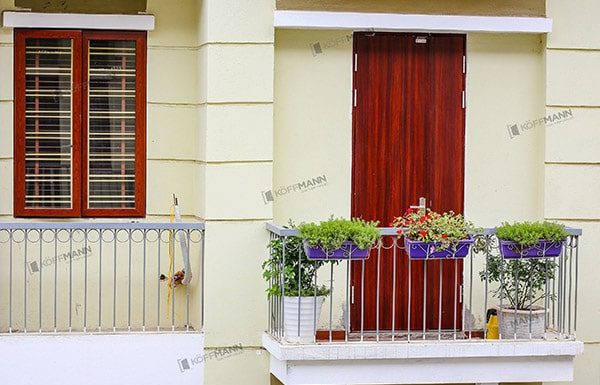 Lựa chọn mẫu cửa ban công đẹp, phù hợp cho ngôi nhà của bạn